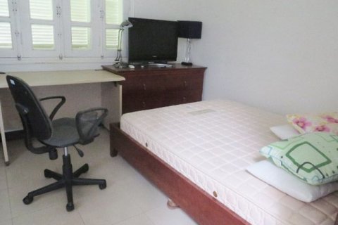 4 bedrooms Villa in Tay Ho, Ha Noi, No. 6895 9