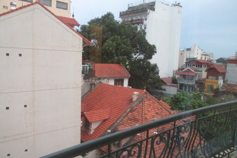 Квартира с 2 спальнями в Хоанкьем, Ханой ,  № 4458