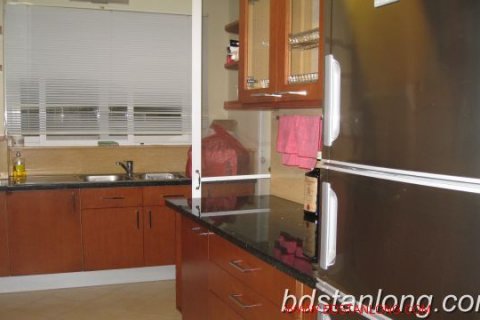 4 bedrooms Apartment in Tay Ho, Ha Noi,  No. 4456 3