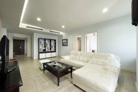 4 bedrooms Apartment in Tay Ho, Ha Noi,  No. 2126