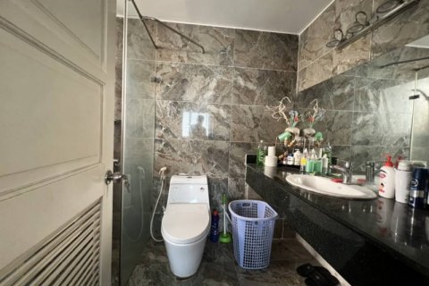 Квартира с 3 спальнями в Тэйхо, Ханой ,  № 2125 11