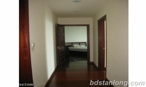 2 bedrooms Apartment in Hoan Kiem, Ha Noi, Vietnam No. 8320