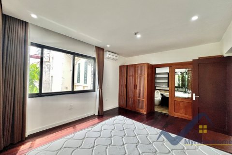 Квартира с 4 спальнями в Тэйхо, Ханой , № 26561 16