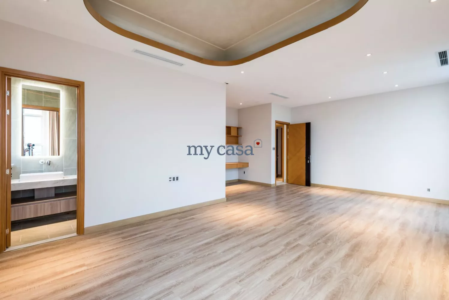 5 bedrooms Apartment in Thu Duc, Ho Chi Minh, Vietnam No. 12729