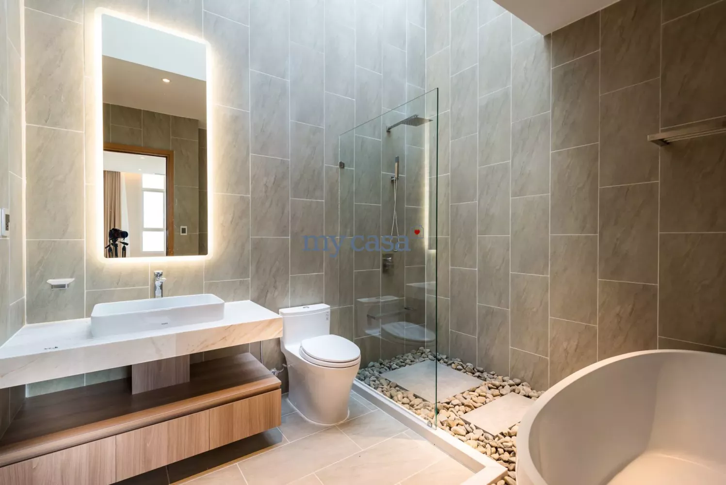 5 bedrooms Apartment in Thu Duc, Ho Chi Minh, Vietnam No. 12729