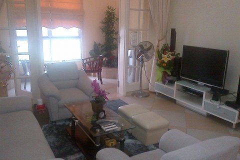 2 bedrooms Apartment in Nam Tu Liem, Ha Noi, No. 6166 8