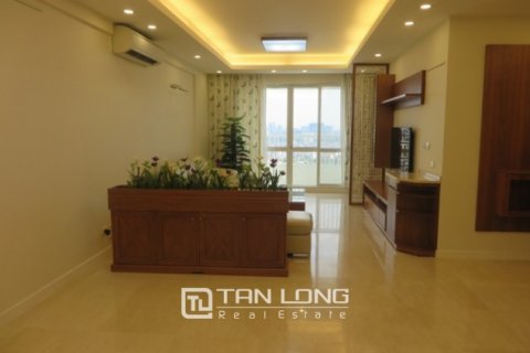 3 bedrooms Apartment in Tay Ho, Ha Noi, No. 5165 2