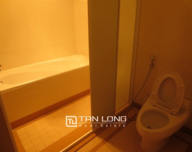 5 bedrooms House in Hoan Kiem, Ha Noi, Vietnam No. 5168