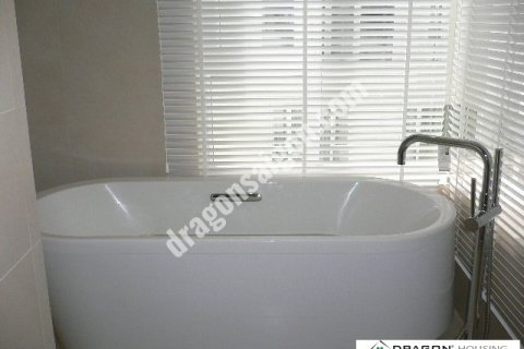 Квартира 180м2 в Тхудык, Хошимин ,  № 15362 10