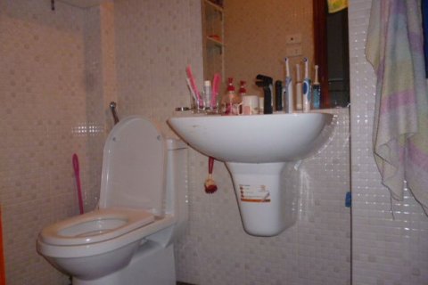 Дом с 5 спальнями в Каузяй, Ханой ,  № 6128 5