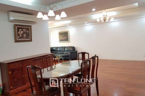 4 bedrooms Apartment in Tay Ho, Ha Noi, No. 3641 4
