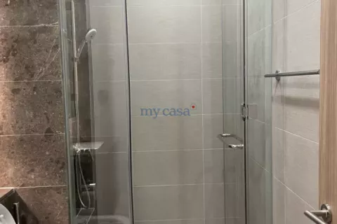 Квартира с 2 спальнями в Тхудык, Хошимин , № 11706 3