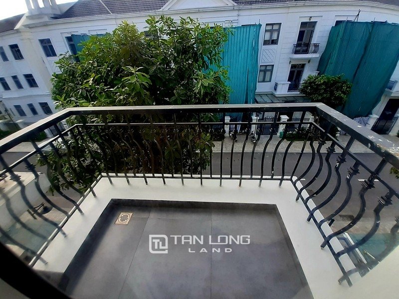 4 bedrooms House in Long Bien, Ha Noi, Vietnam No. 2675