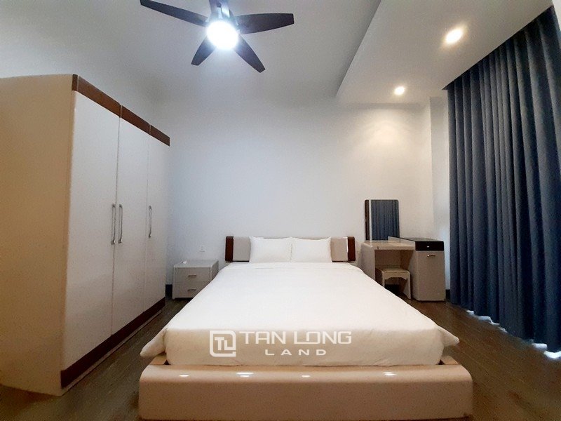 4 bedrooms House in Long Bien, Ha Noi, Vietnam No. 2675
