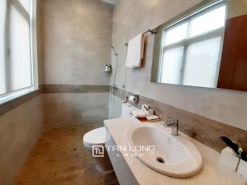 4 bedrooms House in Long Bien, Ha Noi, Vietnam No. 2675