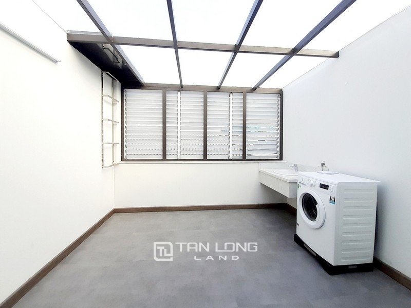 4 bedrooms House in Long Bien, Ha Noi, Vietnam No. 2675