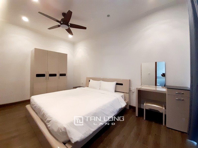4 bedrooms House in Long Bien, Ha Noi, Vietnam No. 2675