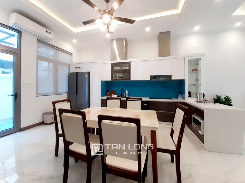 4 bedrooms House in Long Bien, Ha Noi, Vietnam No. 2675