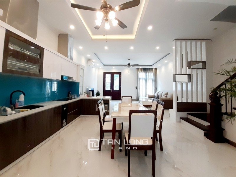 4 bedrooms House in Long Bien, Ha Noi, Vietnam No. 2675