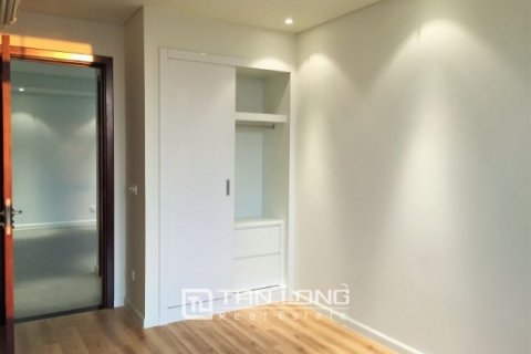 2 bedrooms Apartment in Tay Ho, Ha Noi, No. 5160 9