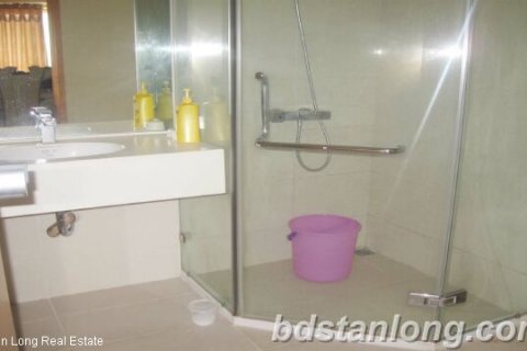 3 bedrooms Apartment in Dong Da, Ha Noi, No. 8217 11