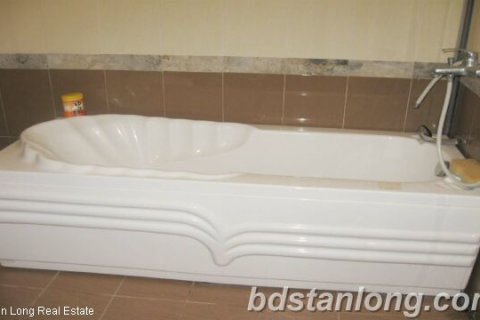 3 bedrooms Apartment in Dong Da, Ha Noi, No. 8219 7