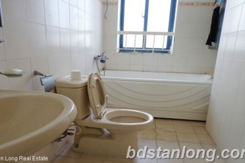 3 bedrooms Apartment in Dong Da, Ha Noi, No. 8216 12