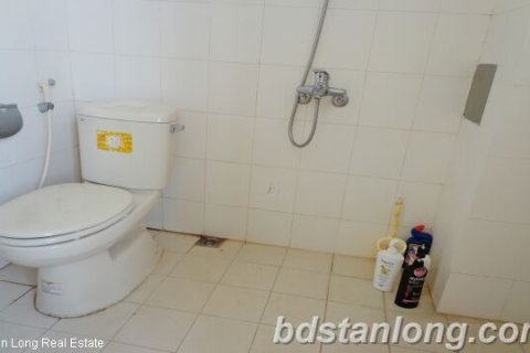 3 bedrooms Apartment in Dong Da, Ha Noi, No. 8216 8