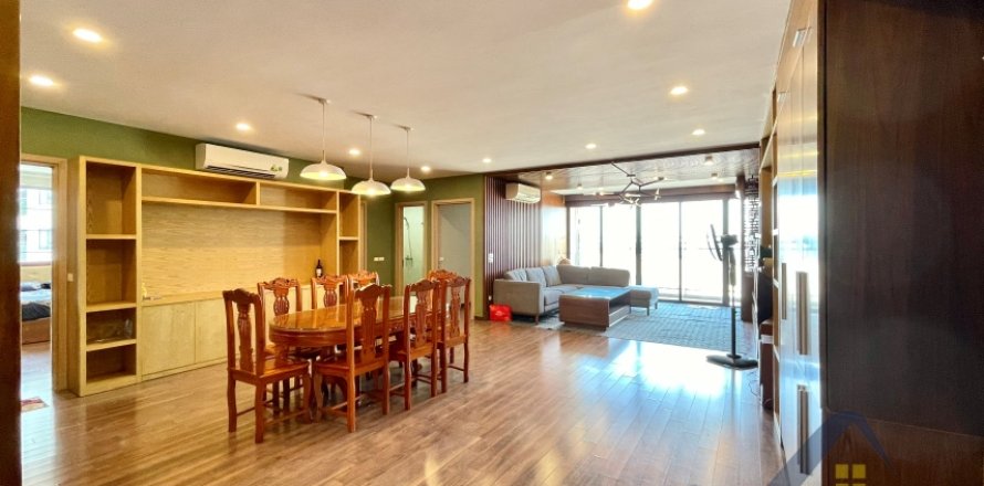 3 bedrooms Apartment in Long Bien, Ha Noi,  No. 19753