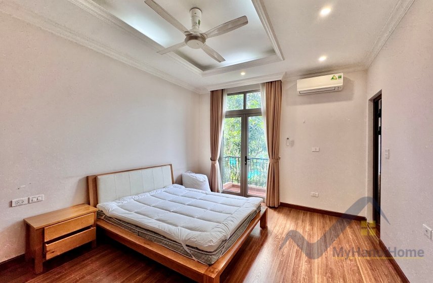 4 bedrooms Villa in Long Bien, Ha Noi, Vietnam No. 19751