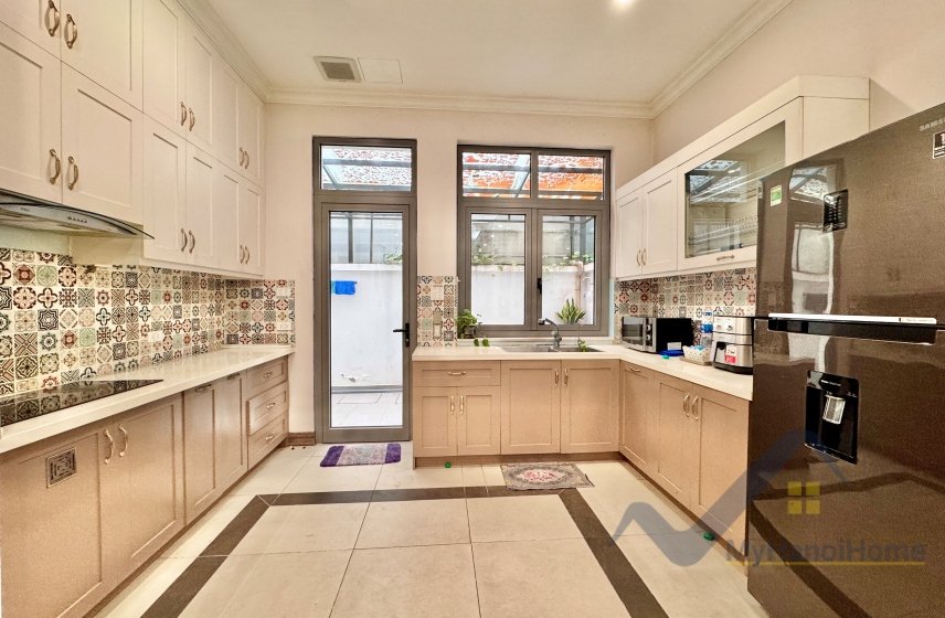 4 bedrooms Villa in Long Bien, Ha Noi, Vietnam No. 19751