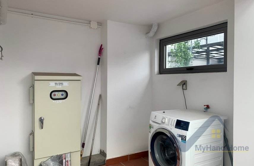 4 bedrooms Villa in Long Bien, Ha Noi, Vietnam No. 19751