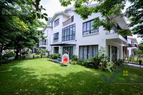 5 bedrooms Villa in Ha Noi, No. 18841 4