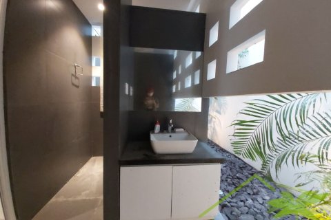 3 bedrooms Villa in Nha Trang, No. 28527 4
