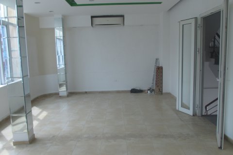 250m2 House in Dong Da, Ha Noi, No. 6985 2