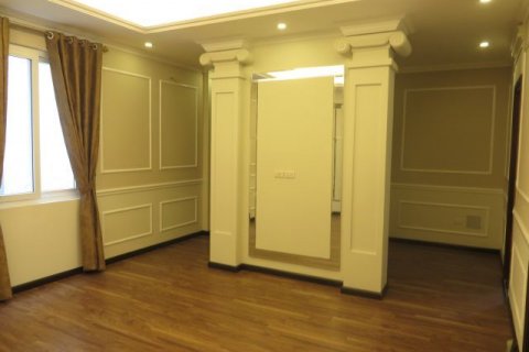 6 bedrooms Villa in Cau Giay, Ha Noi, No. 6981 8