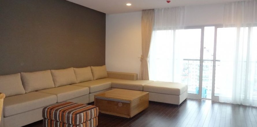 4 bedrooms Apartment in Ba Dinh, Ha Noi,  No. 6984