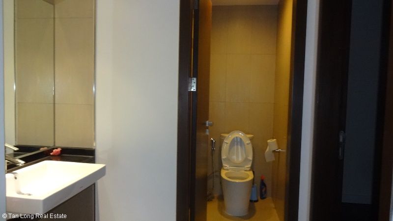 Квартира с 4 спальнями в Бадинь, Ханой, Вьетнам № 6984