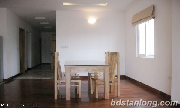2 bedrooms Apartment in Ba Dinh, Ha Noi, Vietnam No. 8637
