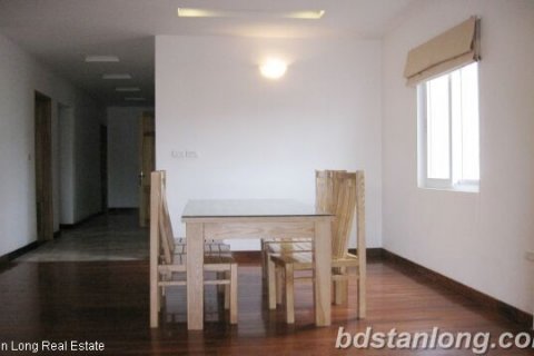Квартира с 2 спальнями в Бадинь, Ханой ,  № 8637 6