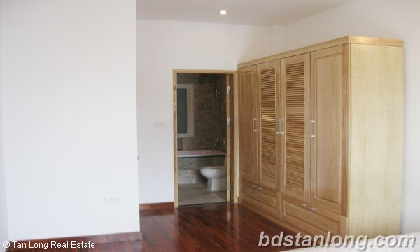 2 bedrooms Apartment in Ba Dinh, Ha Noi, Vietnam No. 8637