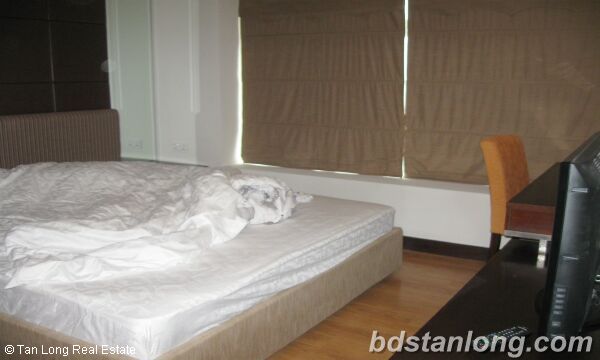 3 bedrooms Apartment in Ba Dinh, Ha Noi, Vietnam No. 8640
