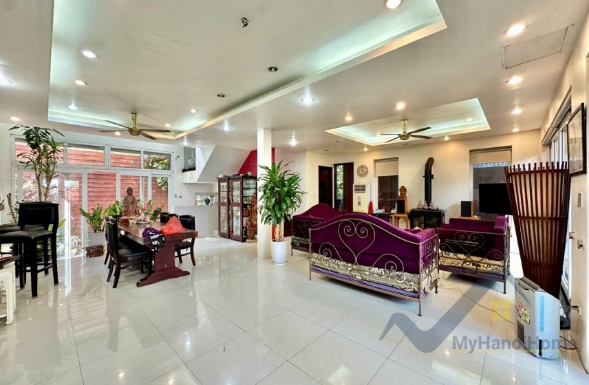 4 bedrooms House in Long Bien, Ha Noi, Vietnam No. 29529