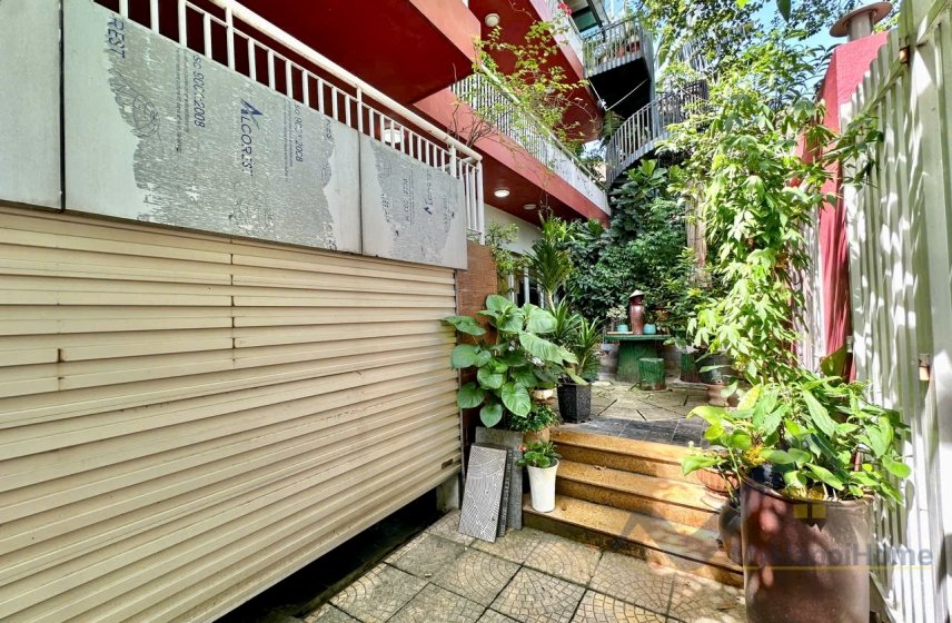 4 bedrooms House in Long Bien, Ha Noi, Vietnam No. 29529