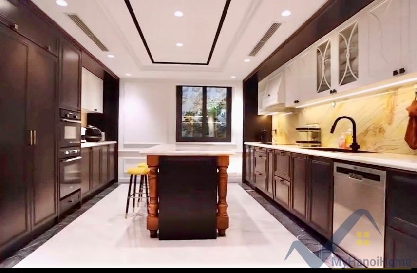 6 bedrooms Villa in Long Bien, Ha Noi, Vietnam No. 26408
