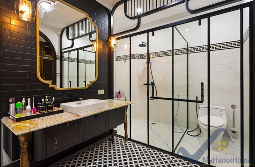 6 bedrooms Villa in Long Bien, Ha Noi, Vietnam No. 26408