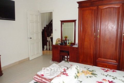 Дом с 4 спальнями в Бадинь, Ханой , № 3937 13