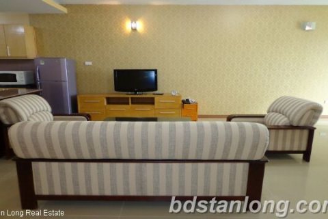 3 bedrooms Apartment in Dong Da, Ha Noi, No. 8214 2