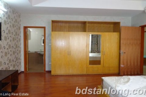 3 bedrooms Apartment in Dong Da, Ha Noi, No. 8214 9