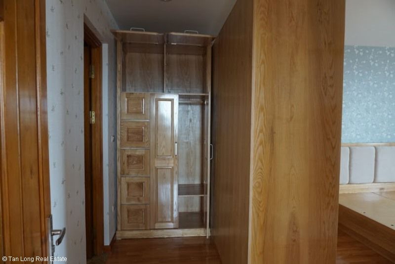 3 bedrooms Apartment in Tay Ho, Ha Noi, Vietnam No. 5291